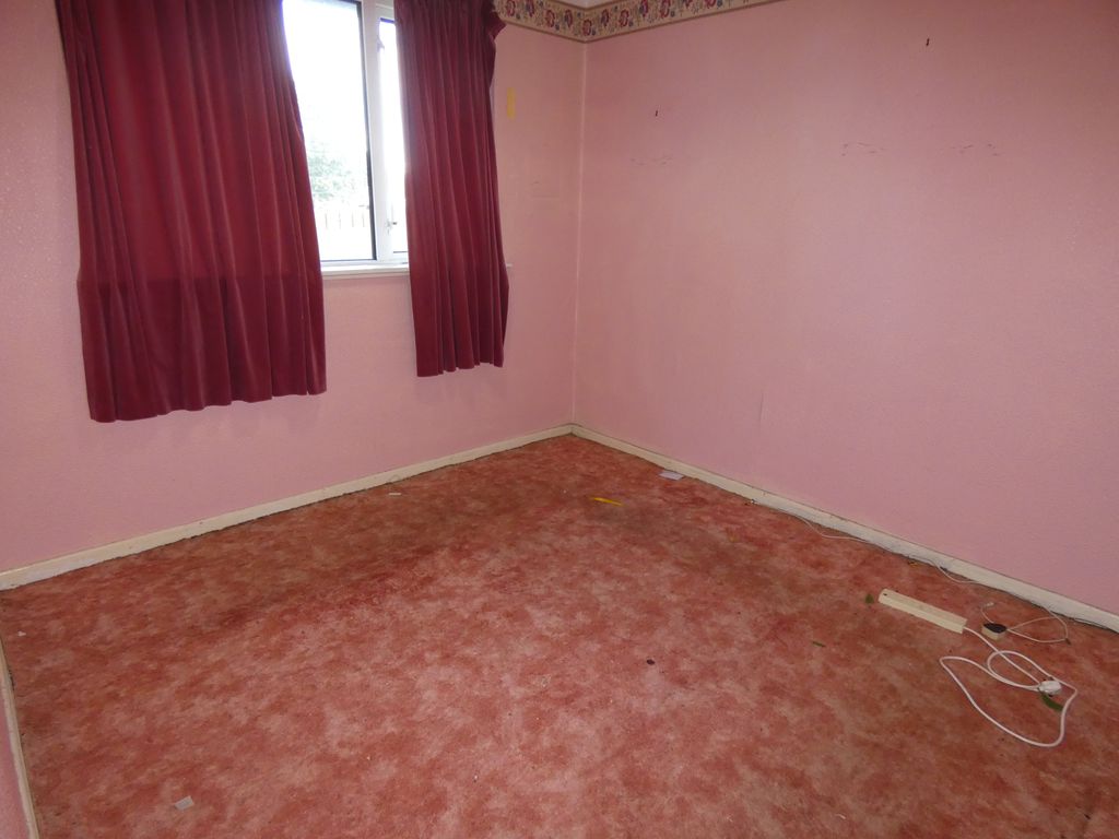 Bedroom Three- click for photo gallery